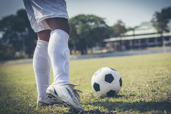 サッカーをしている様子