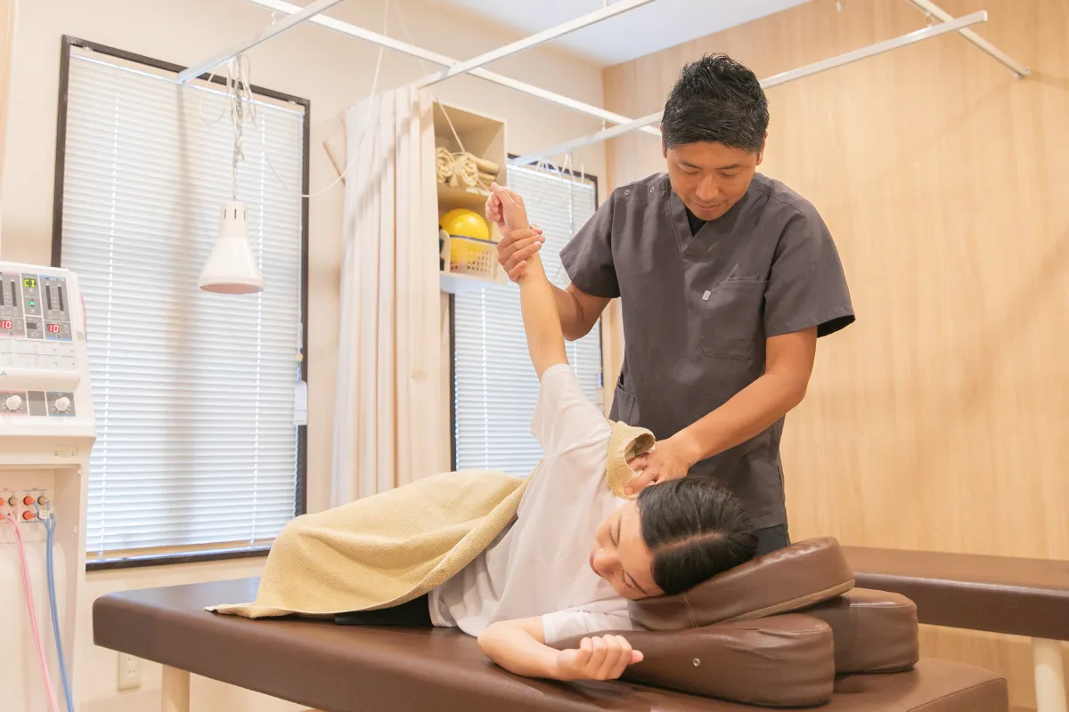 cuna鍼灸整骨院の首・肩の痛みに対する施術